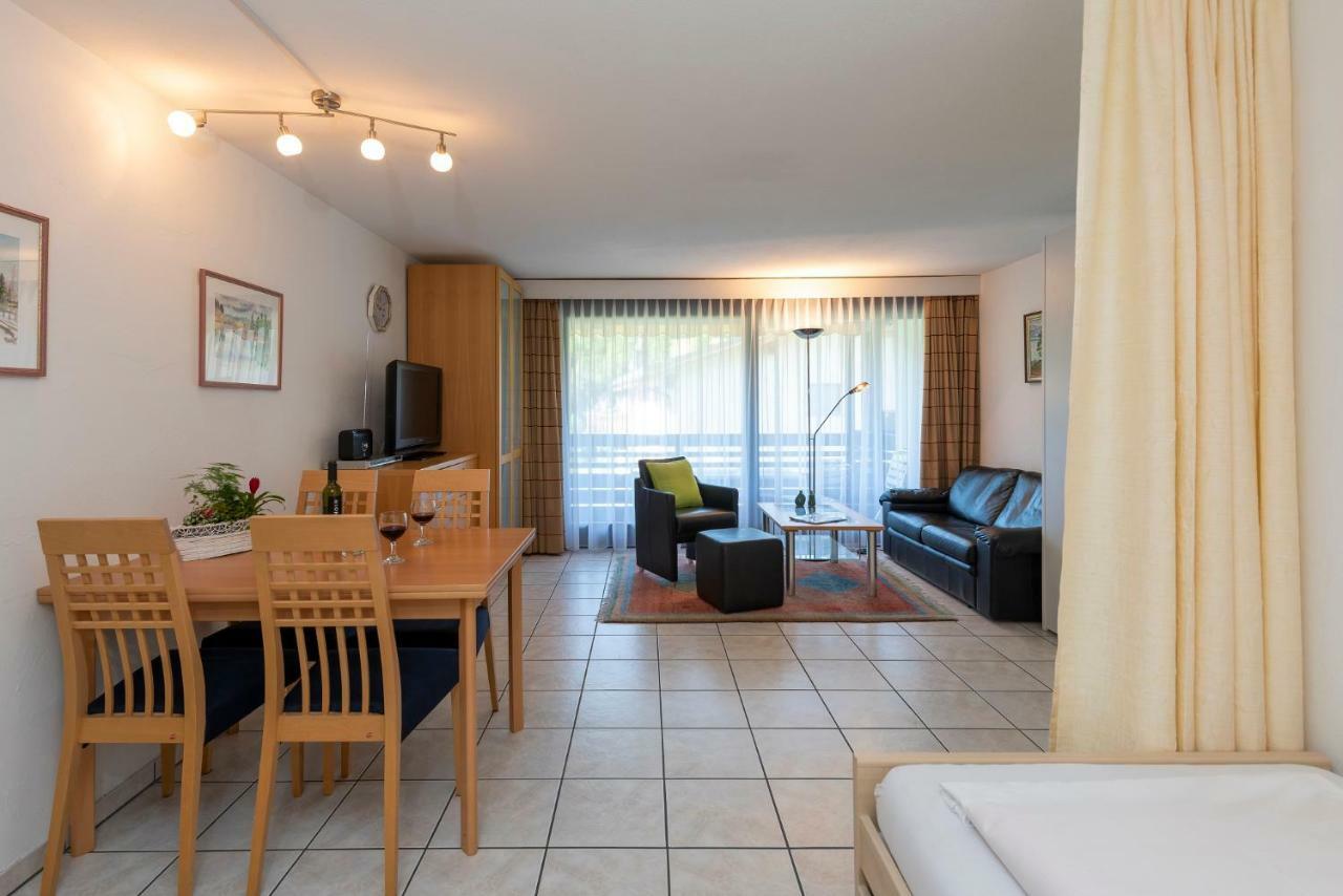Zuhause In Den Alpen Ihre Ferienwohnung Mit Hallenbad Und Sauna Lenzerheide Exterior photo